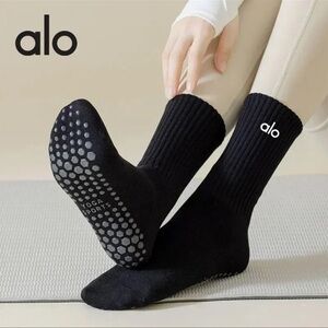 ALO Yoga Black Non-Slip Socks